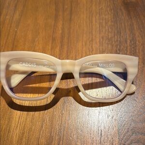 Caddis Miklos 1.50 Beige Glasses